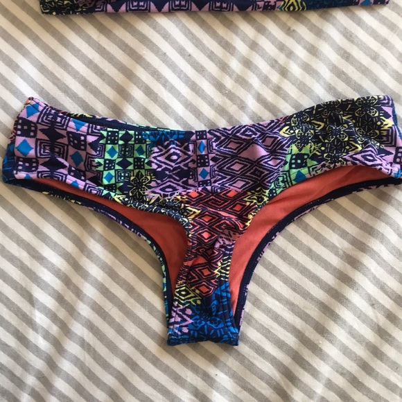 Oneill Bikini Set - Picture 3 of 4